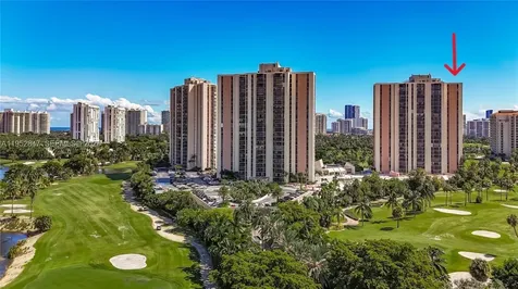 20335 W Country Club Drive Aventura FL 33180