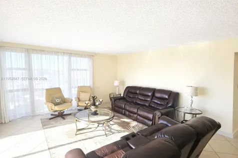 20335 W Country Club Drive Aventura FL 33180