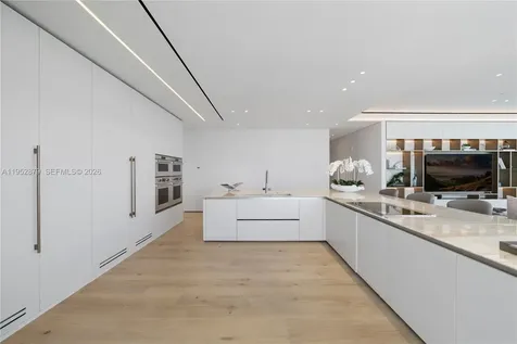 10203 Collins Avenue Bal Harbour FL 33154