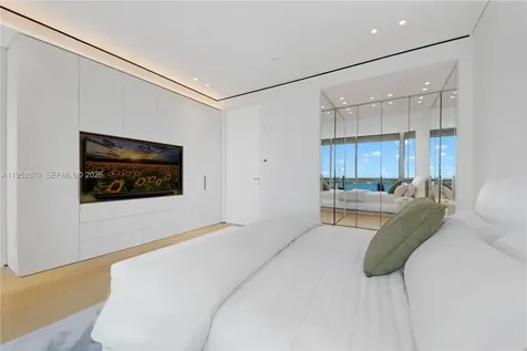 10203 Collins Avenue Bal Harbour FL 33154