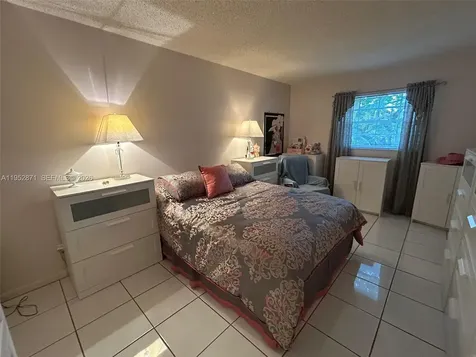 5640 SW 3rd Place Margate FL 33068