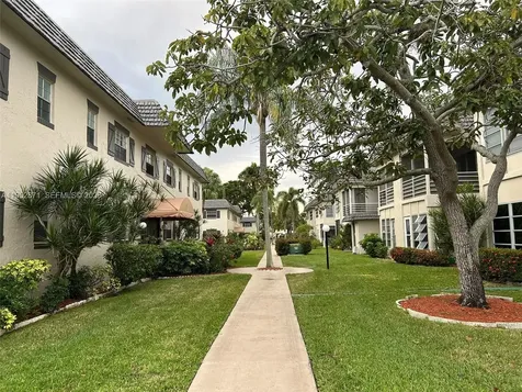 5640 SW 3rd Place Margate FL 33068