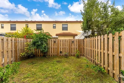 3213 SE 7th Court Homestead FL 33033