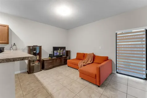 3213 SE 7th Court Homestead FL 33033
