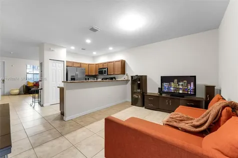 3213 SE 7th Court Homestead FL 33033