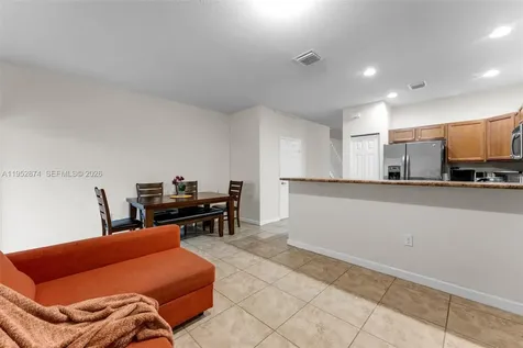 3213 SE 7th Court Homestead FL 33033
