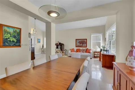 4441 Stone Ridge Way Weston FL 33331