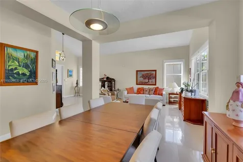 4441 Stone Ridge Way Weston FL 33331
