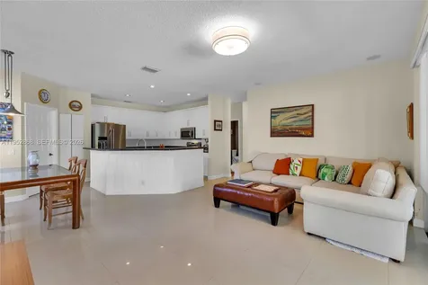 4441 Stone Ridge Way Weston FL 33331