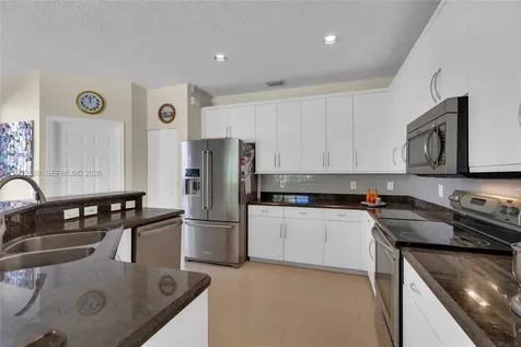 4441 Stone Ridge Way Weston FL 33331