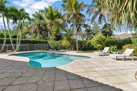 4441 Stone Ridge Way Weston FL 33331