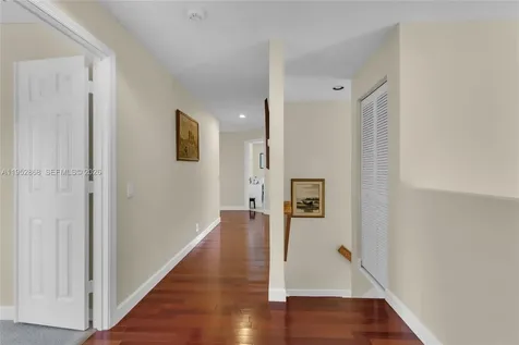 4441 Stone Ridge Way Weston FL 33331