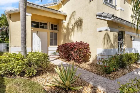 4441 Stone Ridge Way Weston FL 33331