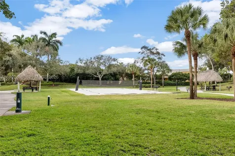 4441 Stone Ridge Way Weston FL 33331