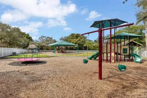 4441 Stone Ridge Way Weston FL 33331