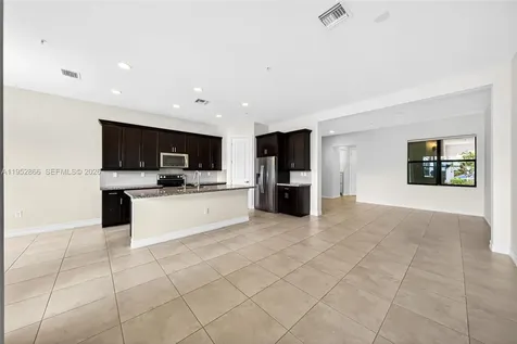 11616 SW 13th Lane Pembroke Pines FL 33025