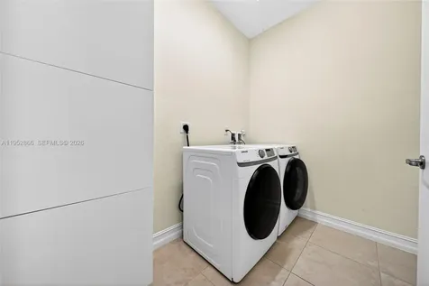 11616 SW 13th Lane Pembroke Pines FL 33025