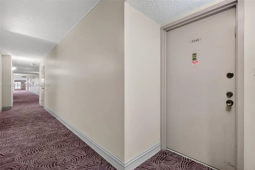 2810 N 46th Avenue Hollywood FL 33021