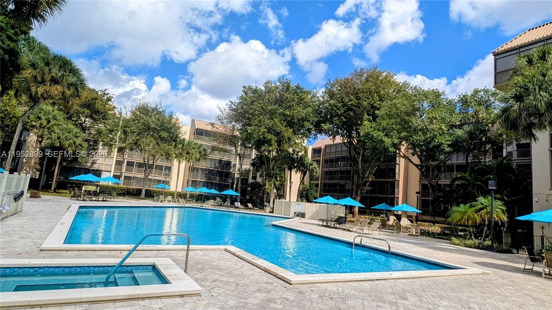 2810 N 46th Avenue Hollywood FL 33021