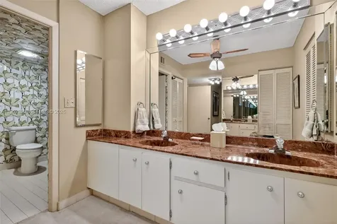 2810 N 46th Avenue Hollywood FL 33021
