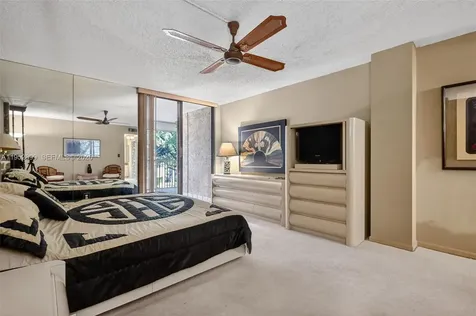 2810 N 46th Avenue Hollywood FL 33021