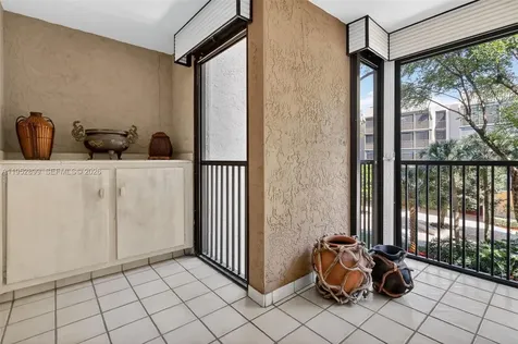 2810 N 46th Avenue Hollywood FL 33021