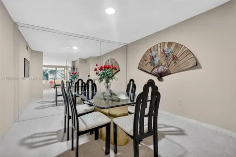 2810 N 46th Avenue Hollywood FL 33021
