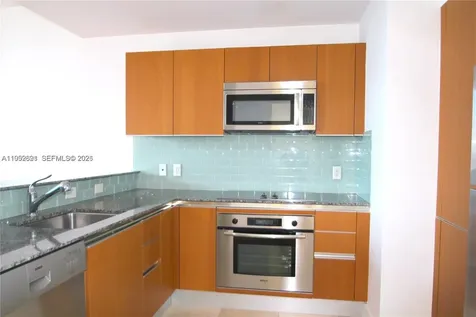 1050 Brickell Avenue Miami FL 33131