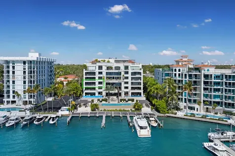 3535 Hiawatha Avenue Miami FL 33133