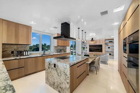3535 Hiawatha Avenue Miami FL 33133