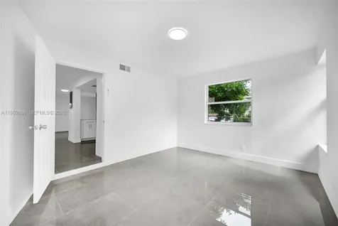 7911 SW 9th Street North Lauderdale FL 33068