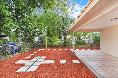 7911 SW 9th Street North Lauderdale FL 33068
