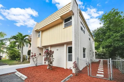 7911 SW 9th Street North Lauderdale FL 33068