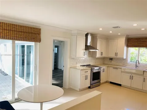 4218 Braganza Avenue Miami FL 33133