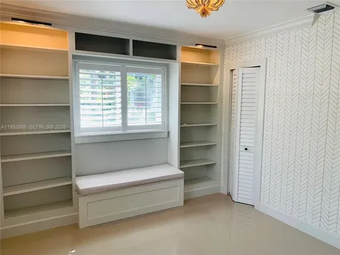 4218 Braganza Avenue Miami FL 33133