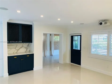 4218 Braganza Avenue Miami FL 33133