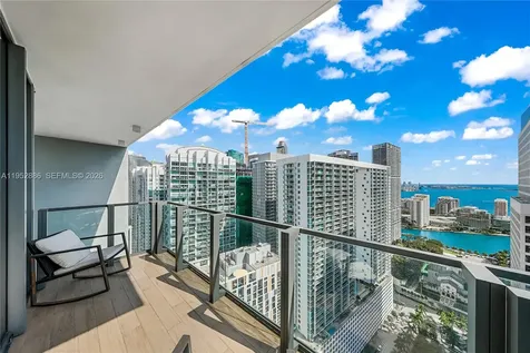 68 SE 6th Street Miami FL 33131