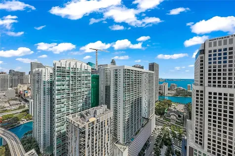 68 SE 6th Street Miami FL 33131