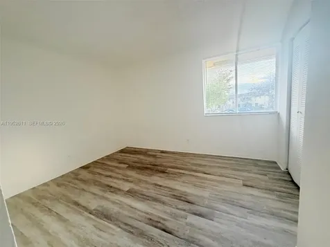 21300 NE 8th Court Miami FL 33179