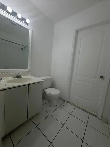 21300 NE 8th Court Miami FL 33179