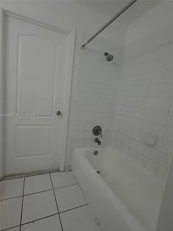 21300 NE 8th Court Miami FL 33179