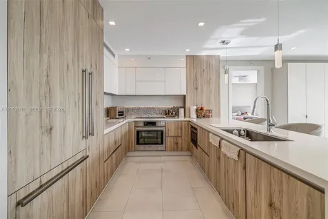 3400 SW 27th Avenue Miami FL 33133