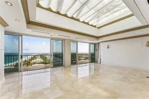 1021 Hillsboro Mile Hillsboro Beach FL 33062