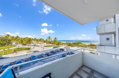465 Ocean Drive Miami Beach FL 33139