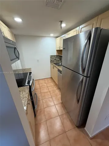 10641 SW 108th Avenue Miami FL 33176