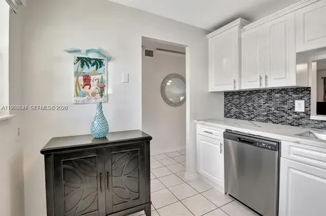 219 NE 14th Avenue Hallandale Beach FL 33009