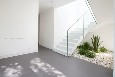 1103 SW 22nd Terrace Miami FL 33129
