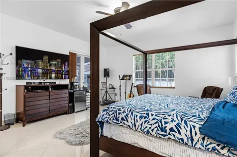 12969 SW 220th Terrace Miami FL 33170
