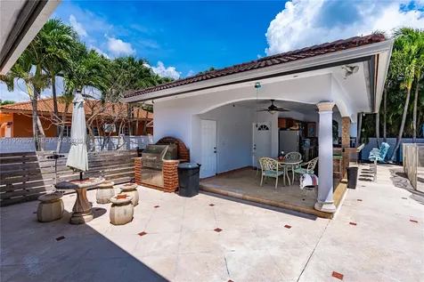 12969 SW 220th Terrace Miami FL 33170