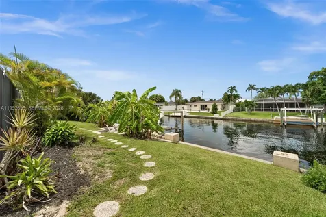 5122 SW 3rd Avenue Cape Coral FL 33914